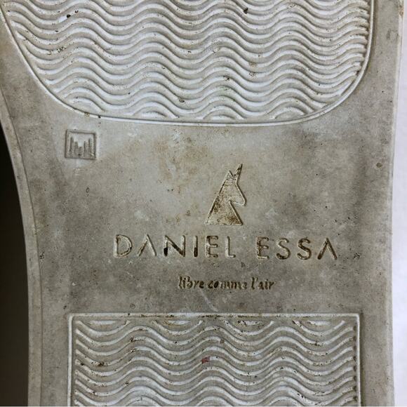 Daniel Essa white black tan pink leather slip on sneakers size 39 or US 8.5 - Picture 13 of 14